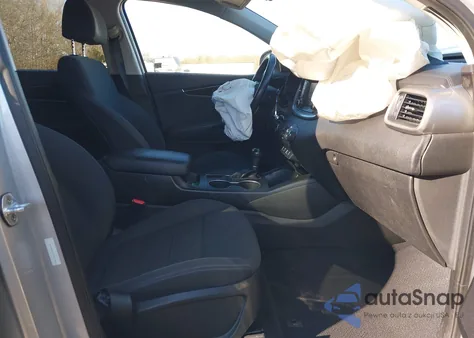 2018 Kia Sorento 2.4L Lx from USA, damaged, VIN 5XYPG4A34JG387822